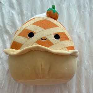 Apple pie squishmellow